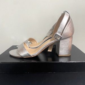 NEVER WORN - Silver block heel